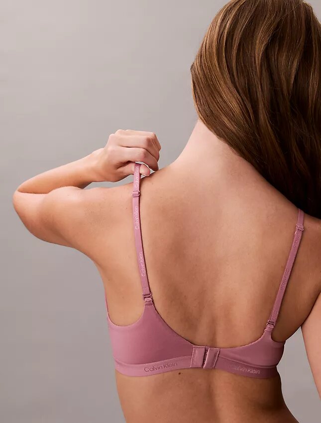 Form to Body Leicht gefütterter Bralette Form to Body Leicht gefütterter Bralette
