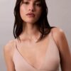 Form to Body Leicht gefütterter Triangel-Bralette Form to Body Leicht gefütterter Triangel-Bralette