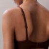 Form to Body Leicht gefütterter Triangel-Bralette Form to Body Leicht gefütterter Triangel-Bralette