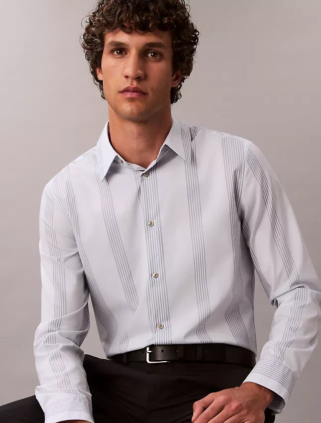 Garnfarbene Streifen Supima Stretch Slim-Shirt Garnfarbene Streifen Supima Stretch Slim-Shirt