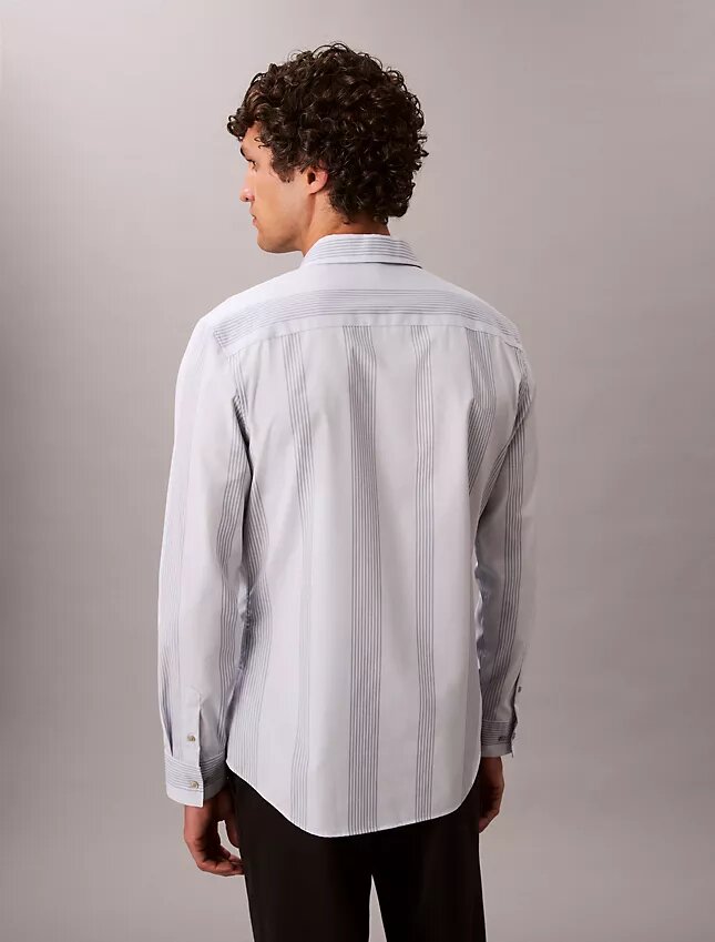 Garnfarbene Streifen Supima Stretch Slim-Shirt Garnfarbene Streifen Supima Stretch Slim-Shirt