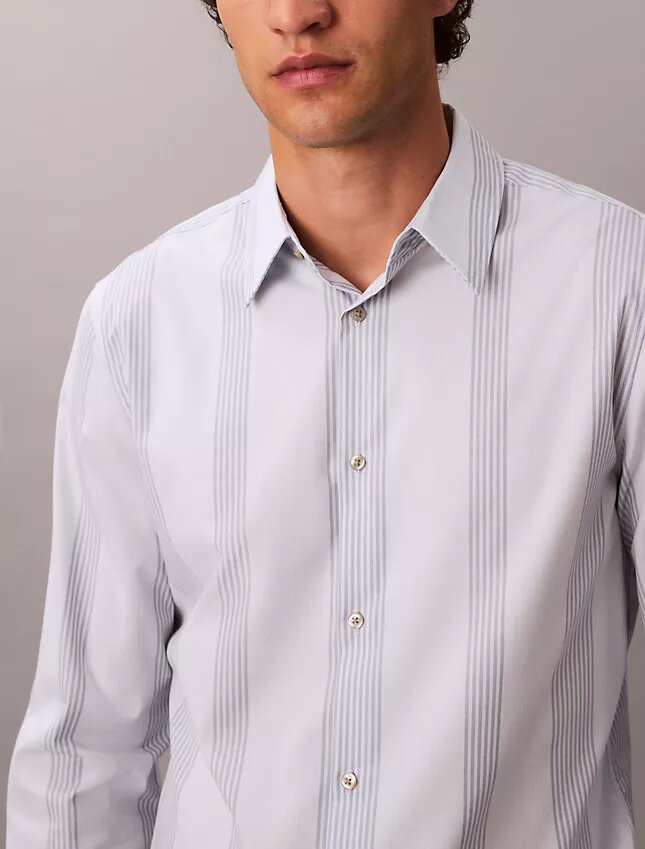 Garnfarbene Streifen Supima Stretch Slim-Shirt Garnfarbene Streifen Supima Stretch Slim-Shirt