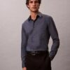 Geometrisches Jacquard-Hemd mit schmaler Passform und Button-Down-Kragen