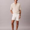 Gerade geschnittene Shorts aus Cotton Stretch Gerade geschnittene Shorts aus Cotton Stretch