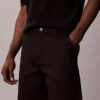 Gerade geschnittene Shorts aus Cotton Stretch Gerade geschnittene Shorts aus Cotton Stretch