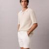Gerade geschnittene Shorts aus Cotton Stretch Gerade geschnittene Shorts aus Cotton Stretch