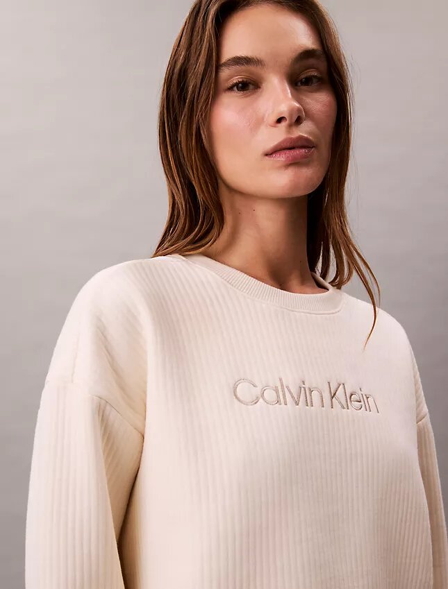 Gestepptes Fleece-Schlaf-Sweatshirt Gestepptes Fleece-Schlaf-Sweatshirt