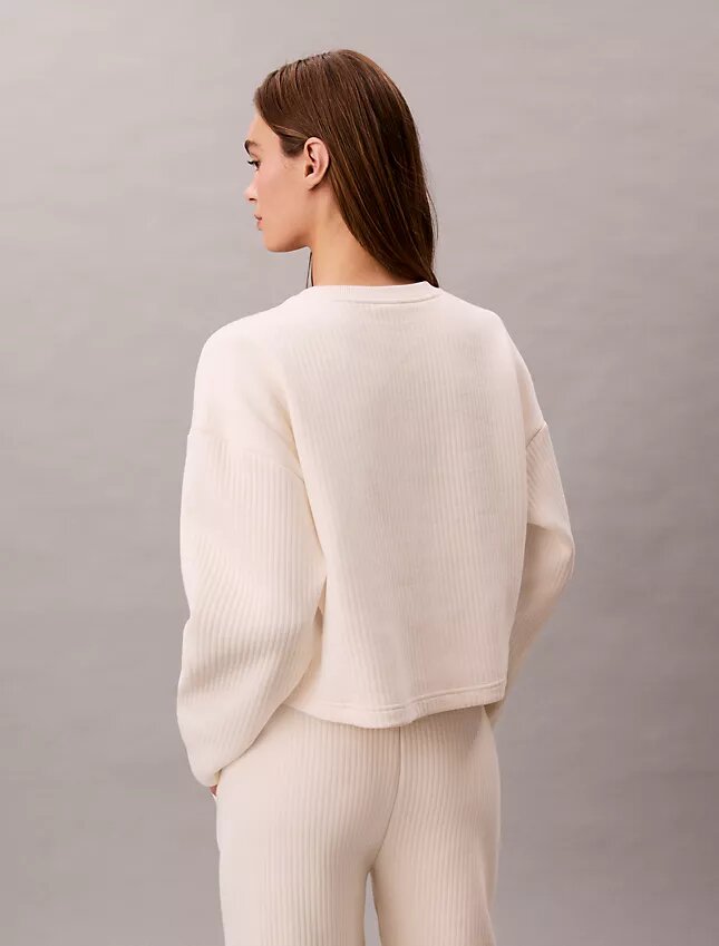Gestepptes Fleece-Schlaf-Sweatshirt Gestepptes Fleece-Schlaf-Sweatshirt
