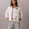 Gestreifte Shorts mit Rippbündchen Gestreifte Shorts mit Rippbündchen