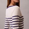 Gestreiftes, langärmeliges Minikleid mit Rippmuster Gestreiftes, langärmeliges Minikleid mit Rippmuster