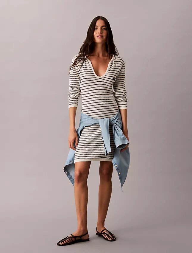 Gestreiftes Minikleid mit Rippbündchen Gestreiftes Minikleid mit Rippbündchen