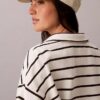 Gestreiftes Monogram-Frottee-Cropped-Oberteil Gestreiftes Monogram-Frottee-Cropped-Oberteil