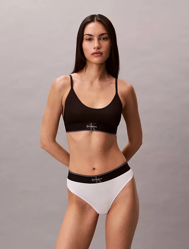 Grafik-Monogram-Stretch-Thong aus Microfiber Grafik-Monogram-Stretch-Thong aus Microfiber