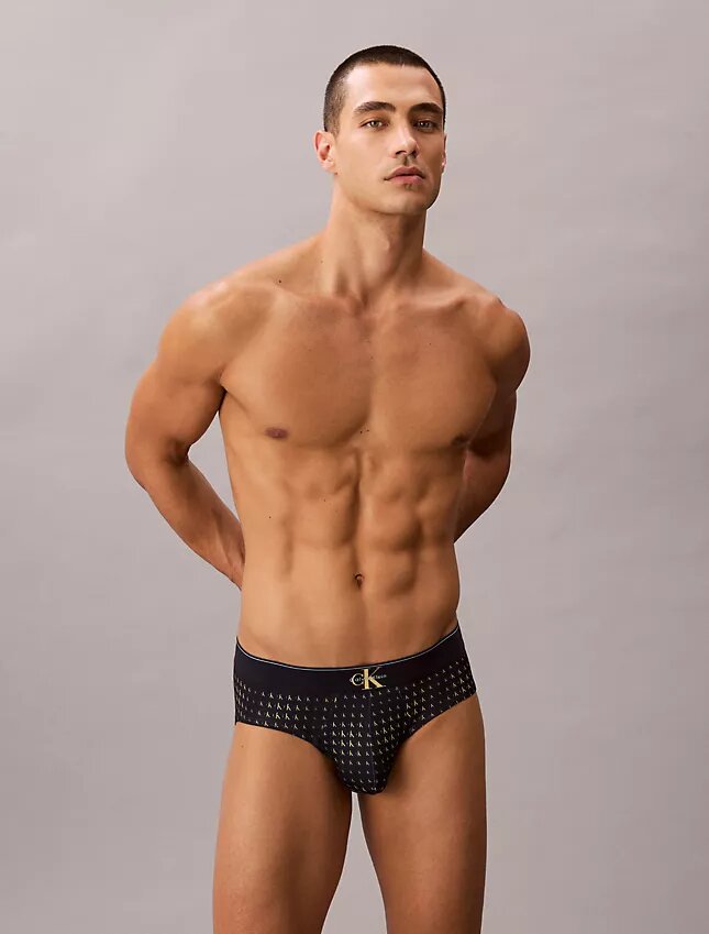 Grafischer Monogram-Stretch-Hüftslip aus Microfiber Grafischer Monogram-Stretch-Hüftslip aus Microfiber