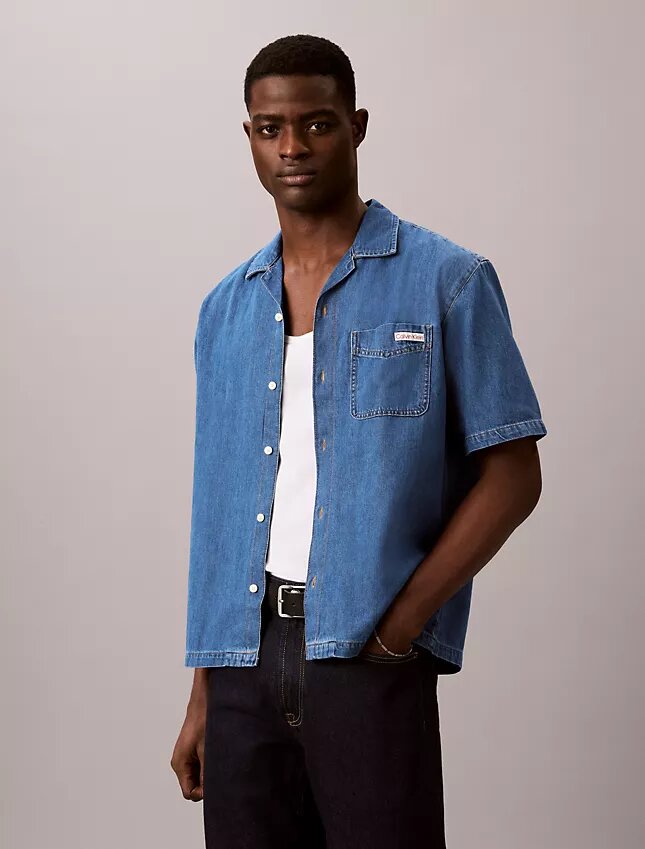 Hemd aus Denim-Leinen-Mischung mit Knöpfen Hemd aus Denim-Leinen-Mischung mit Knöpfen