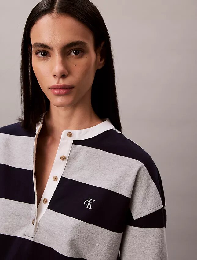 Henley-Oberteil mit Varsity-Streifen Henley-Oberteil mit Varsity-Streifen