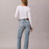 High-Waist-Jeans mit geradem Bein High-Waist-Jeans mit geradem Bein