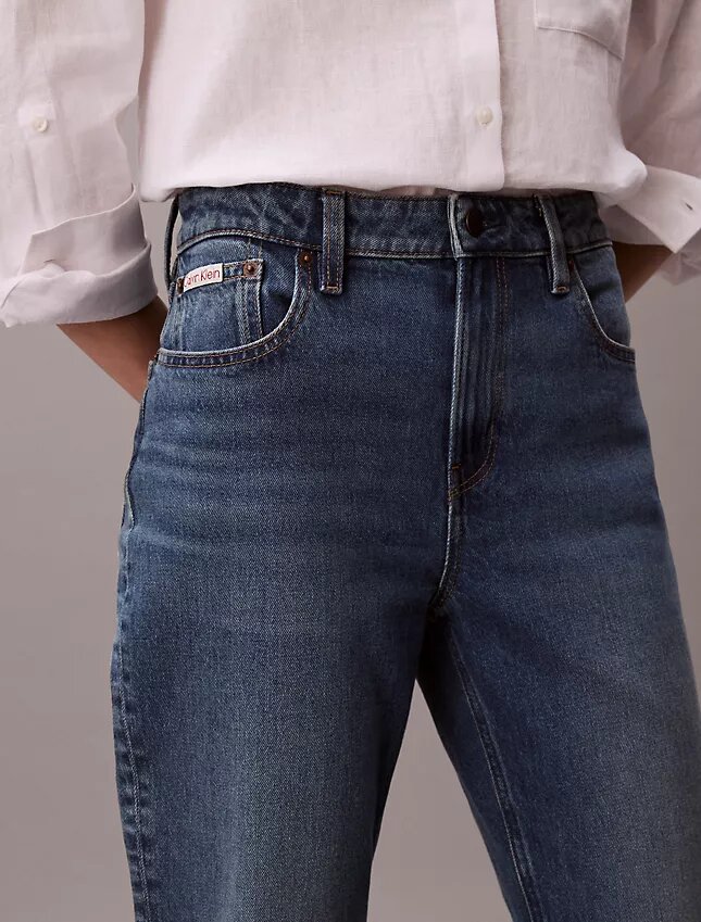 High-Waist-Jeans mit geradem Bein High-Waist-Jeans mit geradem Bein