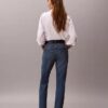High-Waist-Jeans mit geradem Bein High-Waist-Jeans mit geradem Bein