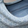 Hobo-Tasche aus Denim mit durchgängigem Emblem-Logo Hobo-Tasche aus Denim mit durchgängigem Emblem-Logo