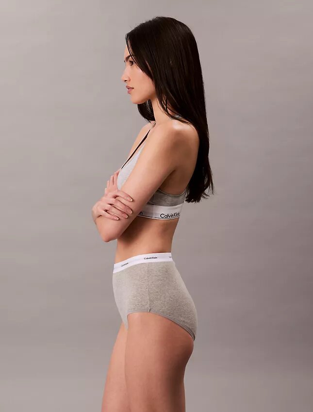 Hoch geschnittener Slip aus Cotton Stretch-Rippstoff Hoch geschnittener Slip aus Cotton Stretch-Rippstoff