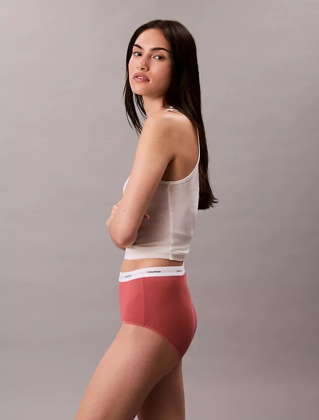 Hoch geschnittener Slip aus Cotton Stretch-Rippstoff Hoch geschnittener Slip aus Cotton Stretch-Rippstoff
