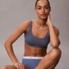 Hoch geschnittener Slip aus Cotton Stretch-Rippstoff Hoch geschnittener Slip aus Cotton Stretch-Rippstoff