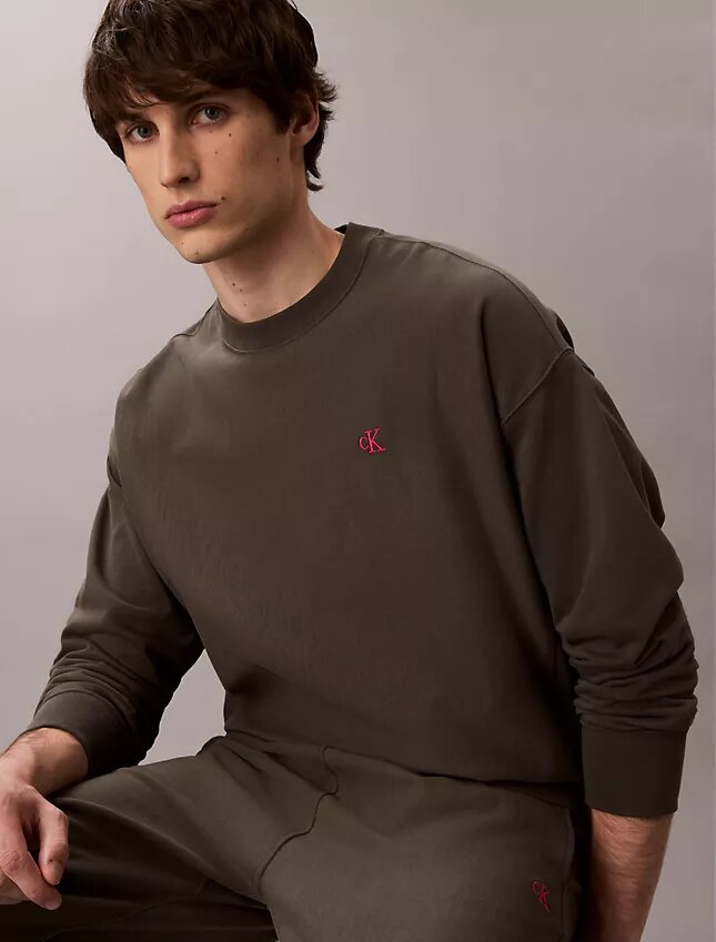 Hochwertiges Sweatshirt aus Frottee in lockerer Passform Hochwertiges Sweatshirt aus Frottee in lockerer Passform