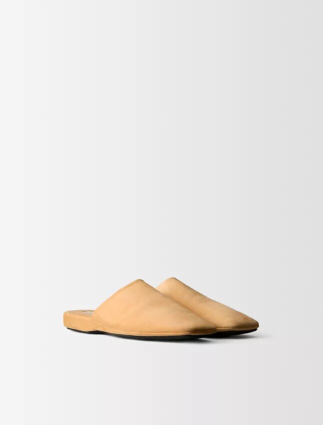 Hugh Slipper Hugh Slipper