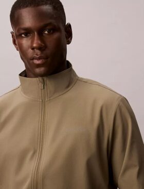 Icon Sport Windjacke