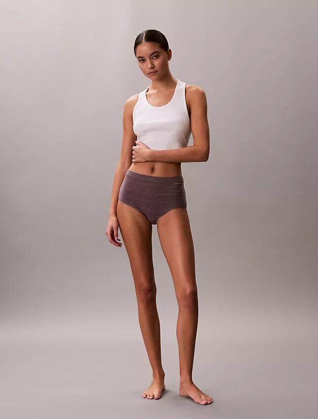Idealer Baumwoll-Slip mit hoher Taille Idealer Baumwoll-Slip mit hoher Taille