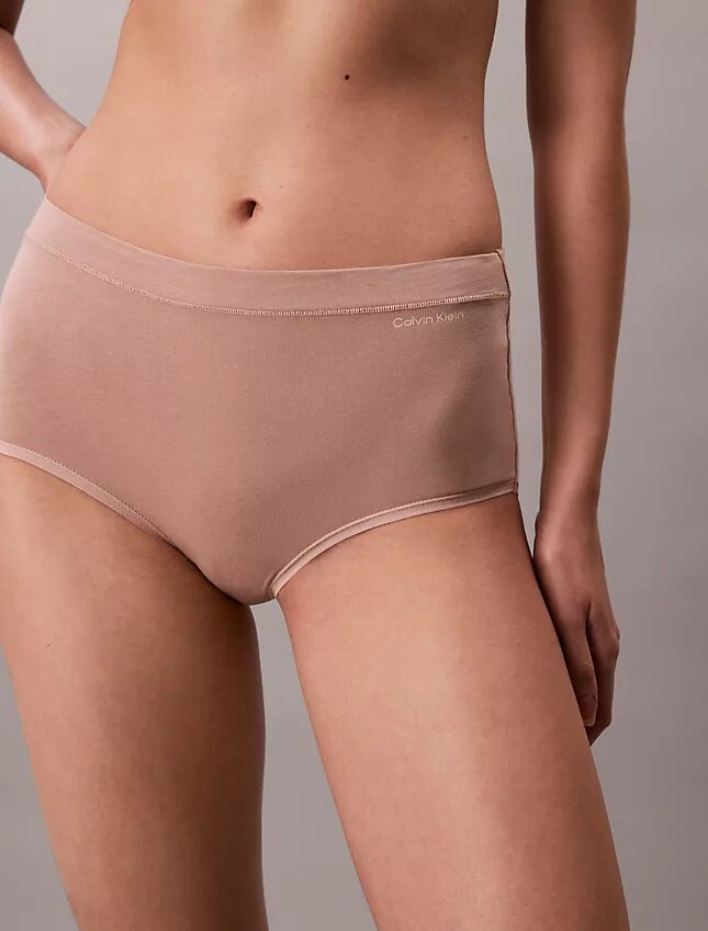 Idealer Baumwoll-Slip mit hoher Taille Idealer Baumwoll-Slip mit hoher Taille