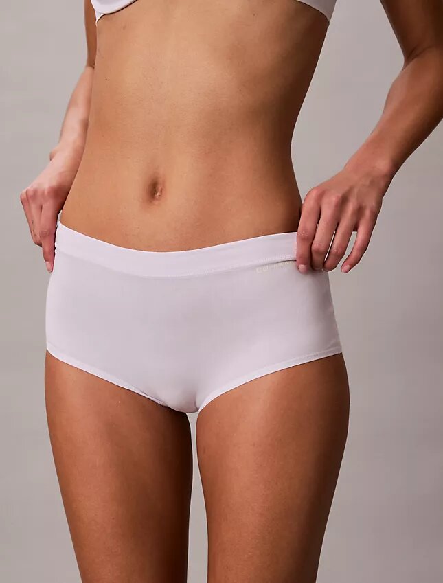 Idealer Baumwoll-Slip mit hoher Taille Idealer Baumwoll-Slip mit hoher Taille