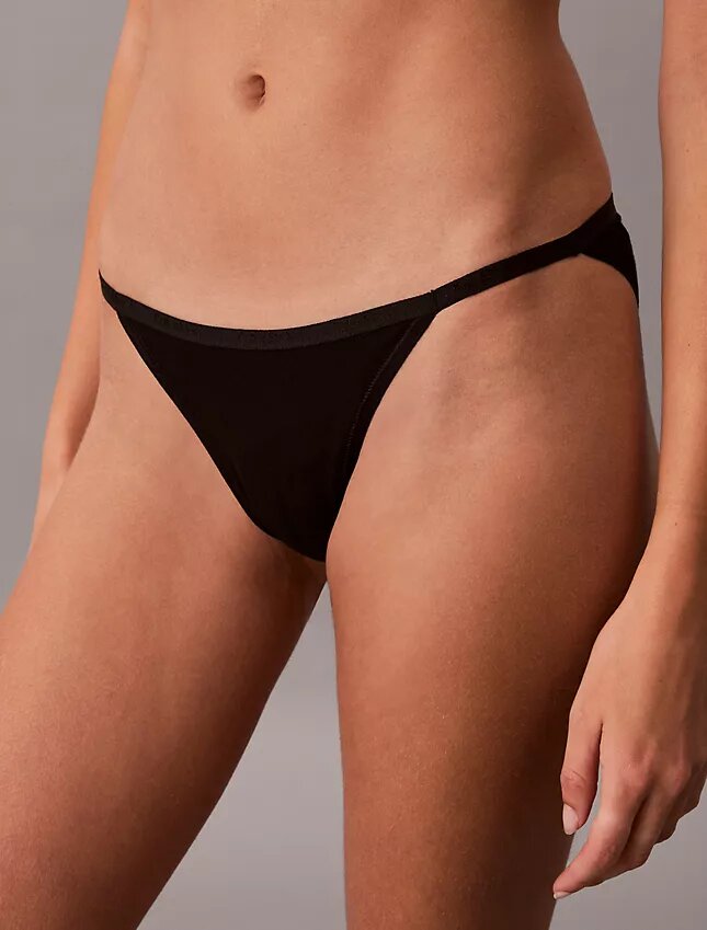 Idealer String-Bikini aus Baumwolle Idealer String-Bikini aus Baumwolle