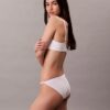 Idealer String-Bikini aus Baumwolle Idealer String-Bikini aus Baumwolle