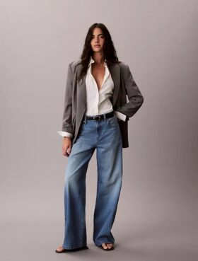 Jeans aus Lyocell-Mischung mit weitem Bein Jeans aus Lyocell-Mischung mit weitem Bein