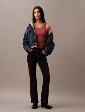 Jeans mit mittlerer Leibhöhe und ausgestelltem Schnitt