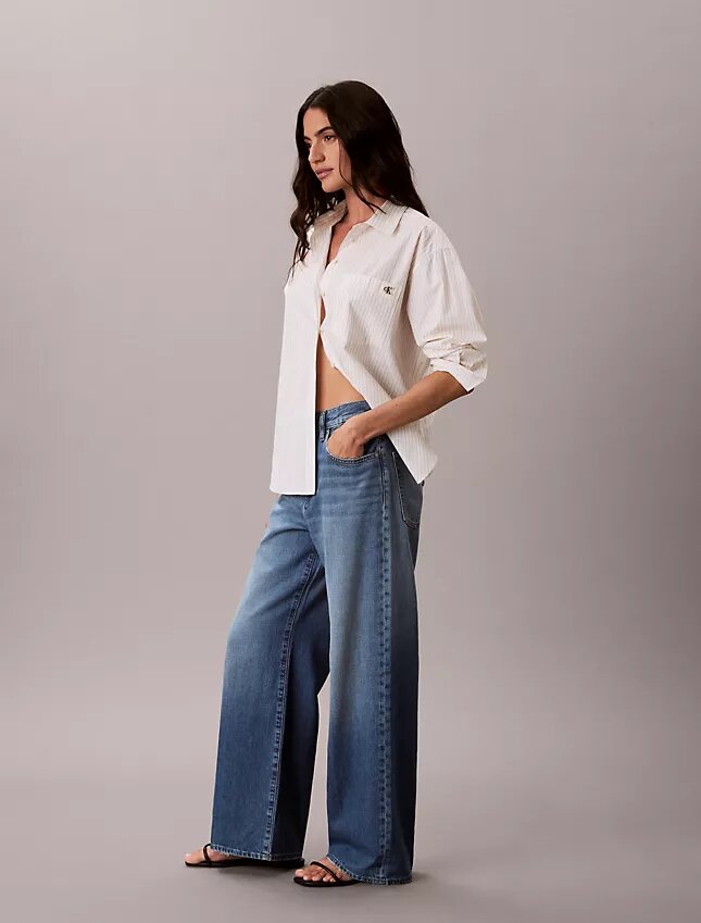 Jeans mit weitem Bein Jeans mit weitem Bein