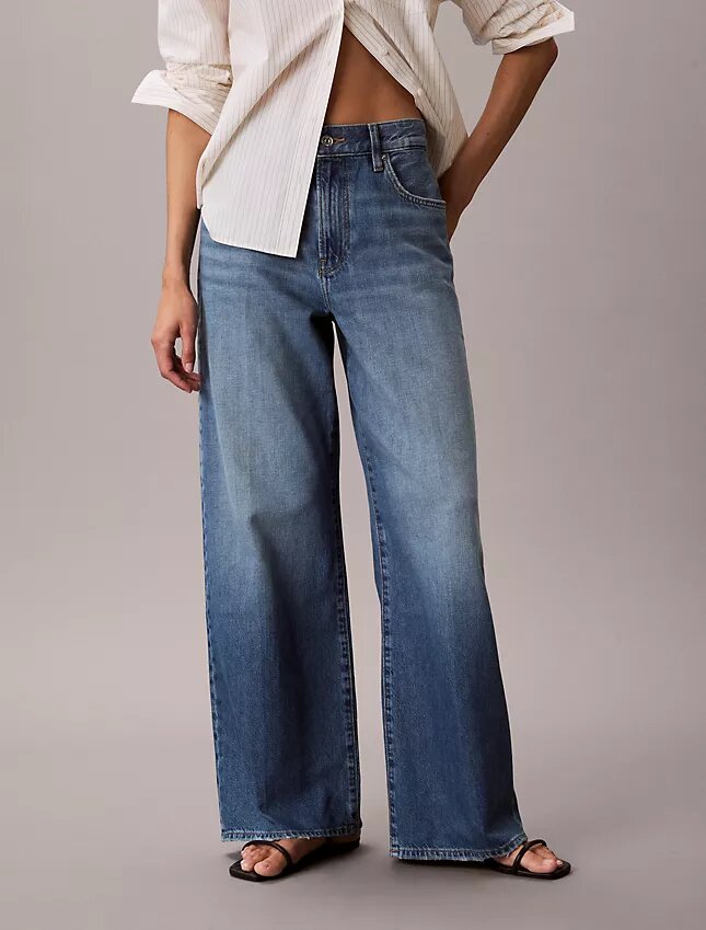 Jeans mit weitem Bein Jeans mit weitem Bein