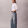 Jeans mit weitem Bein Jeans mit weitem Bein
