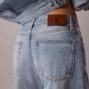 Jeans mit weitem Bein Jeans mit weitem Bein