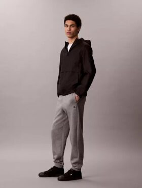 Jogginghose aus Fleece mit Monogram Jogginghose aus Fleece mit Monogram