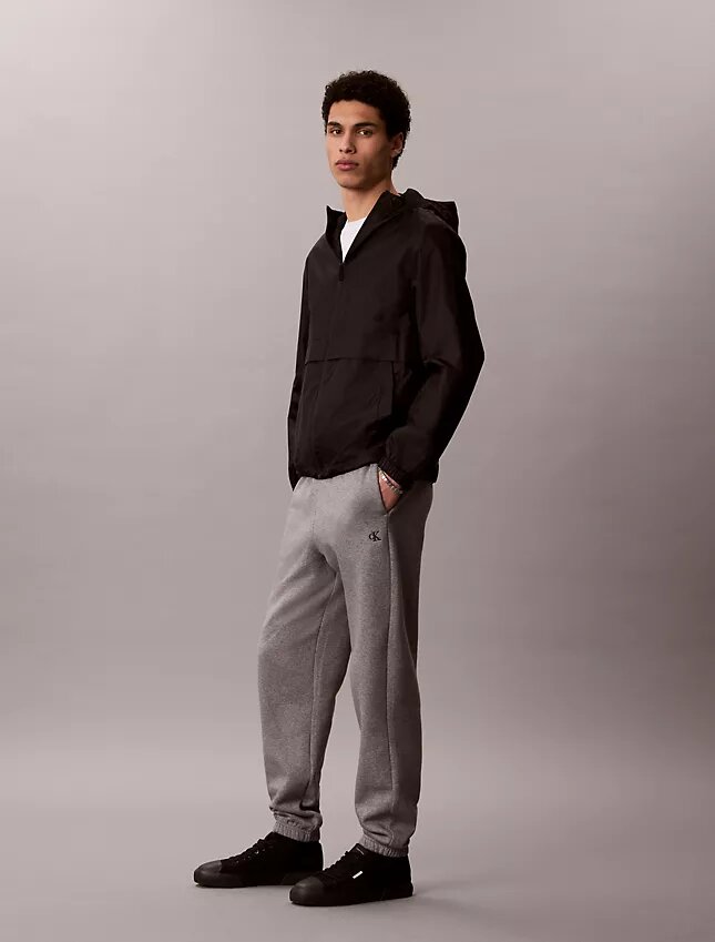 Jogginghose aus Fleece mit Monogram Jogginghose aus Fleece mit Monogram