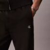 Jogginghose aus Fleece mit Monogram Jogginghose aus Fleece mit Monogram