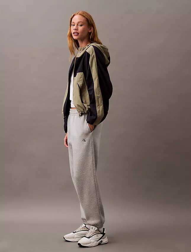 Jogginghose aus Fleece mit Monogram Jogginghose aus Fleece mit Monogram