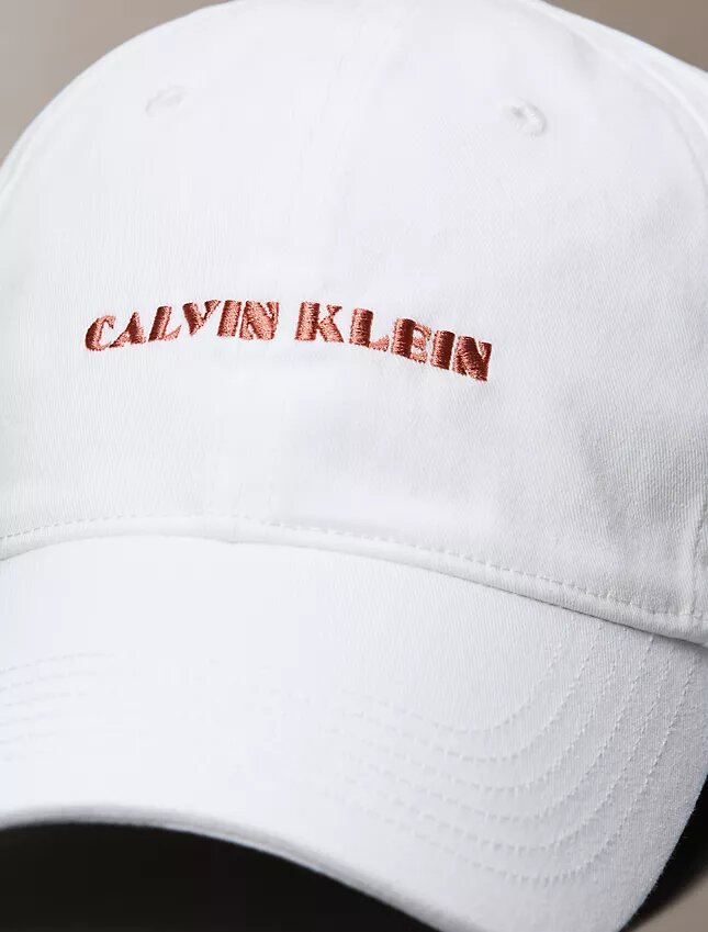 Kappe mit gesticktem Logo Kappe mit gesticktem Logo