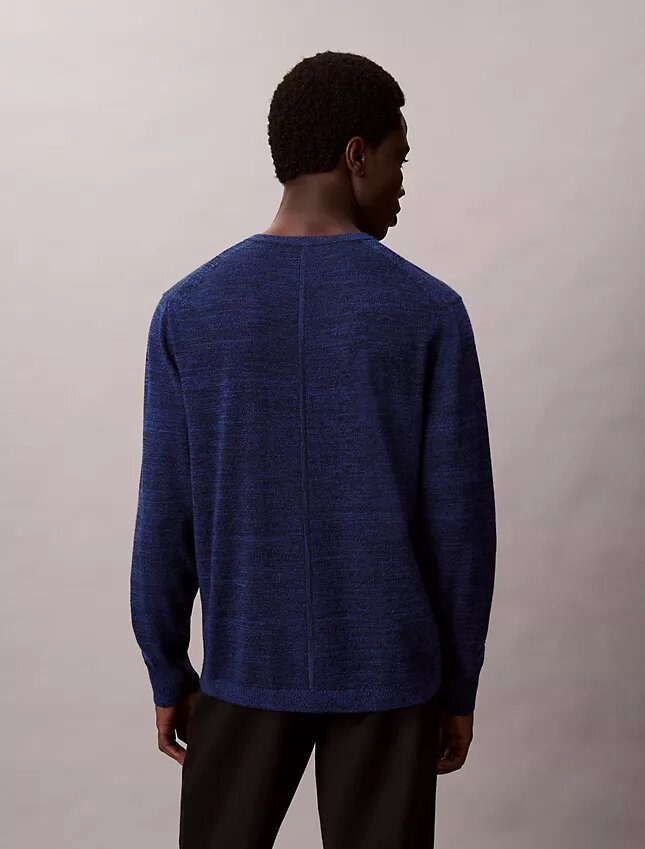 Klassischer Pullover aus Merinowolle Klassischer Pullover aus Merinowolle