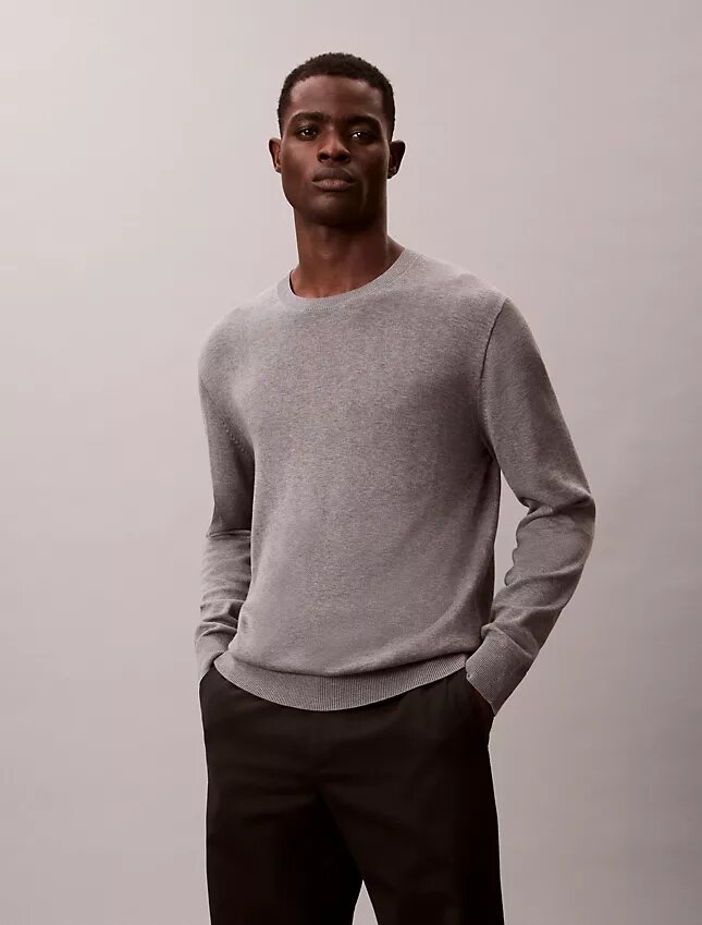 Klassischer Pullover aus Supima-Baumwolle Klassischer Pullover aus Supima-Baumwolle
