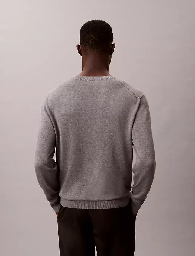 Klassischer Pullover aus Supima-Baumwolle Klassischer Pullover aus Supima-Baumwolle