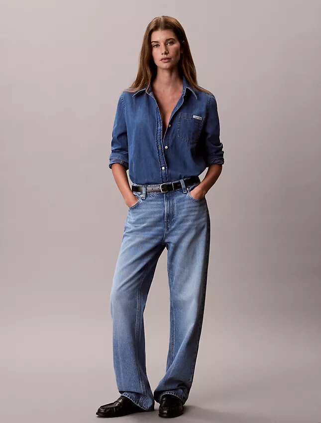 Klassisches Denim-Hemd mit Knopfleiste Klassisches Denim-Hemd mit Knopfleiste